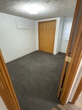 815 W 26th St, Unit #4 in Kearney, NE - Building Photo - Building Photo