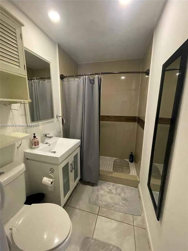 315 NW 59th St in Miami, FL - Building Photo - Building Photo