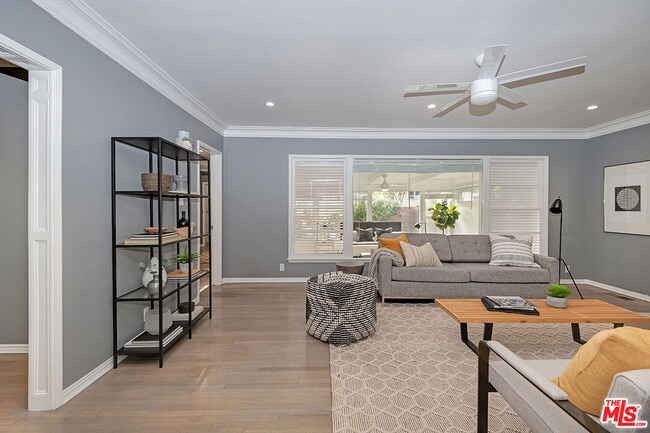 852 11th St in Santa Monica, CA - Building Photo - Building Photo