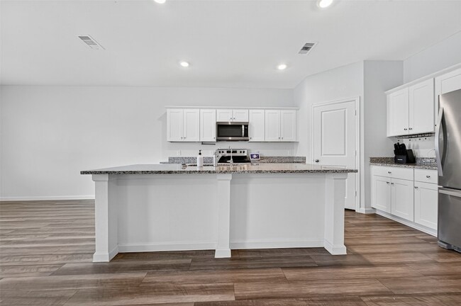 27222 Blue Pool Dr