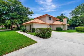 2244 NW 39th Dr in Boca Raton, FL - Building Photo - Building Photo