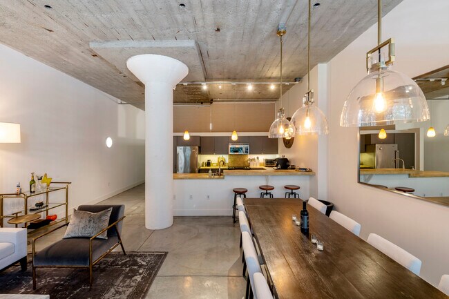 300 Beale St in San Francisco, CA - Building Photo - Building Photo