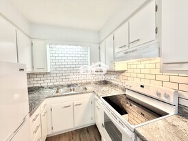 211 S Green St in Madrid, IA - Building Photo