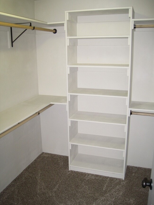 864 Virginia Dr in Central Point, OR - Building Photo - Building Photo