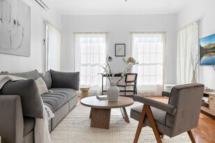 163 Silver Lake Rd in Woodridge, NY - Building Photo