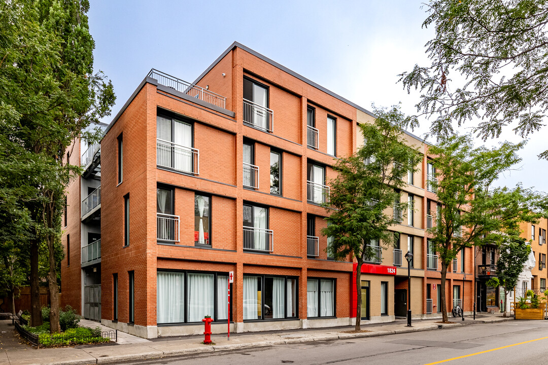 1824 Atateken Rue in Montréal, QC - Building Photo