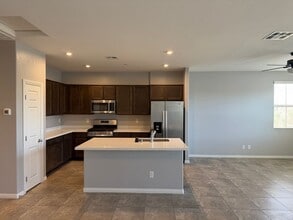 1276 Arcadia Rim Pl in Henderson, NV - Building Photo - Building Photo