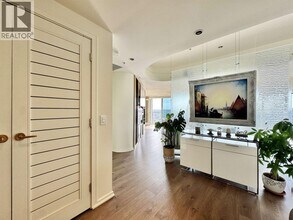 388 Drake St in Vancouver, BC - Building Photo - Building Photo