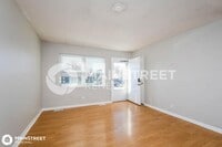 1716 Springhill Dr photo'