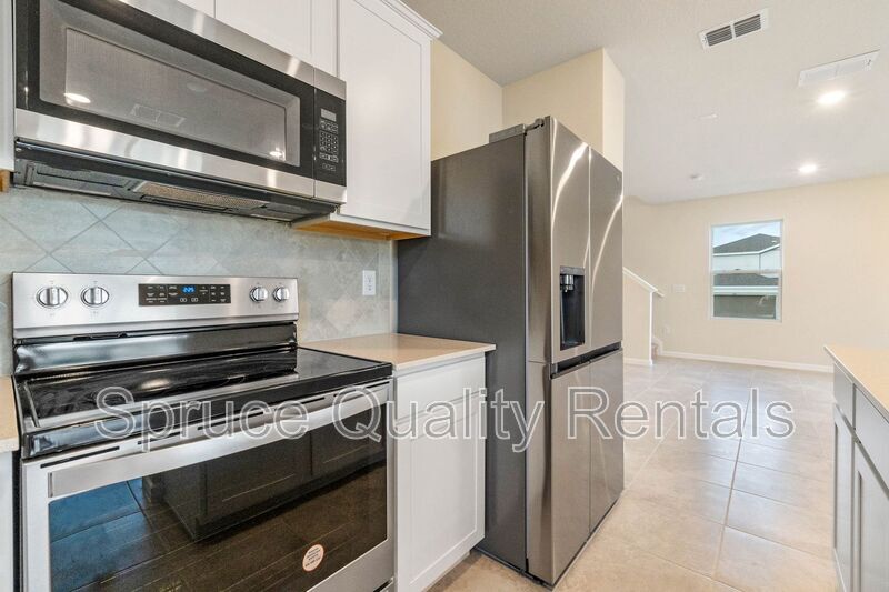 7704 Agrigento St in Clermont, FL - Building Photo