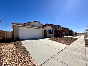 31050 Rosebud Dr in Winchester, CA - Building Photo - Building Photo