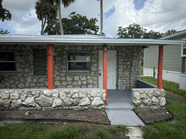 property at 14035 W River Rd