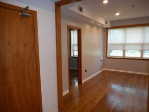 4618 W Jackson Blvd in Chicago, IL - Foto de edificio - Building Photo