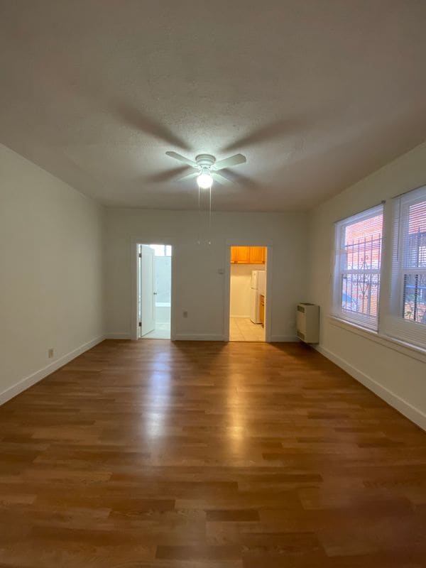 3057 Leeward Ave in Los Angeles, CA - Building Photo - Building Photo