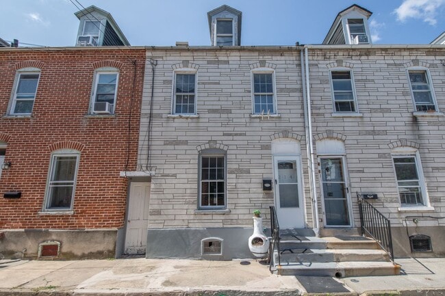property at 214 N Howard St