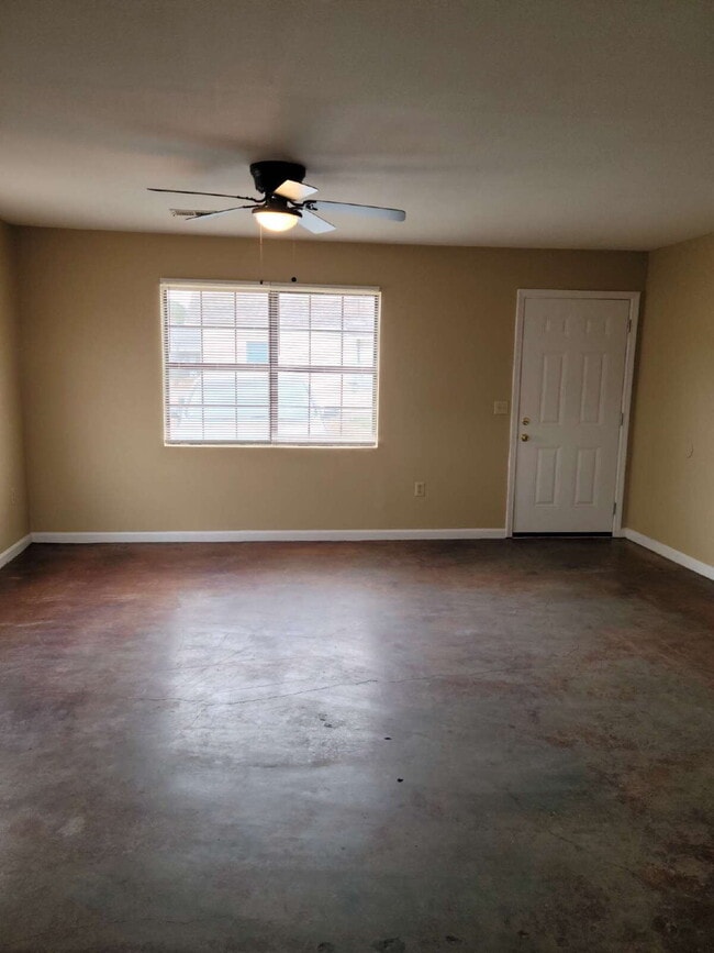 393 Brian in Bono, AR - Building Photo - Building Photo