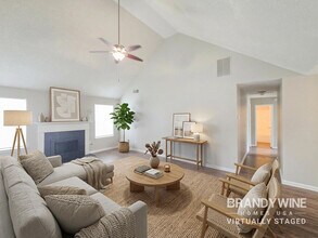 2056 Registry Pl in Hampton, GA - Foto de edificio - Building Photo