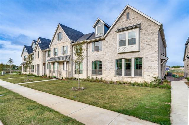 7139 Buchanan Dr in Grand Prairie, TX - Foto de edificio