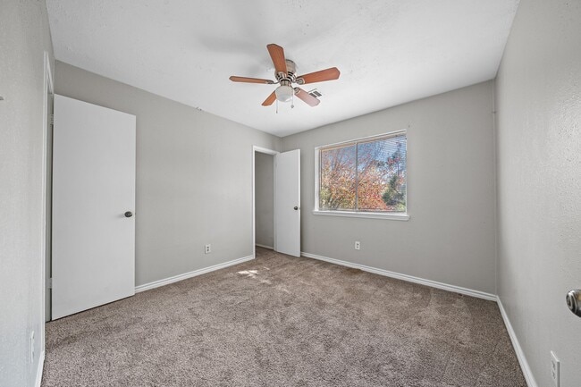 property at 11123 Gatesden Dr