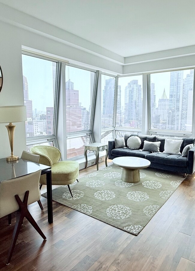property at 400 5th Ave