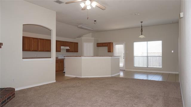 3909 Big Thicket Dr in Fort Worth, TX - Building Photo - Building Photo