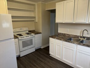 305 Miller Blvd in Havelock, NC - Building Photo - Building Photo