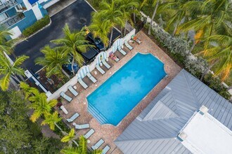 250 NE 3rd Ave in Delray Beach, FL - Building Photo - Building Photo