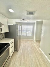 16565 Brigadoon Dr in Tampa, FL - Building Photo - Building Photo