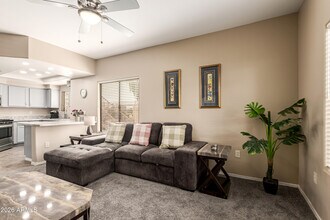 10030 W Indian School Rd in Phoenix, AZ - Building Photo - Building Photo