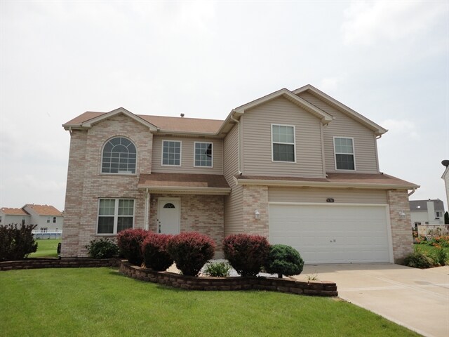 1252 Lasser Dr in Plainfield, IL - Building Photo