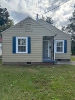 701 E Lenoir Ave in Kinston, NC - Building Photo