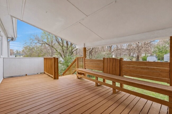 205 Spring St in Durham, NC - Foto de edificio - Building Photo