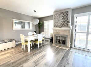 1730 Camino Palmero St, Unit 408 in Los Angeles, CA - Building Photo - Building Photo