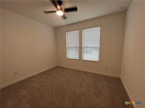 8908 San Carlos in Seguin, TX - Building Photo - Building Photo