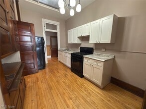 153 S Main St in Columbiana, OH - Building Photo - Building Photo