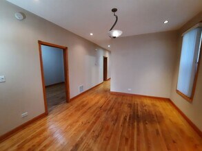 3707 N Kimball Ave in Chicago, IL - Building Photo - Building Photo