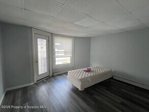 226-228-228 Prescott Ave in Scranton, PA - Building Photo - Building Photo