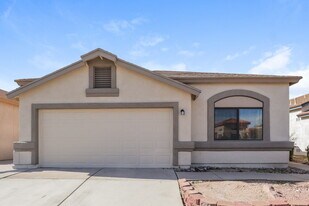 7818 S Castle Bay St in Tucson, AZ - Building Photo