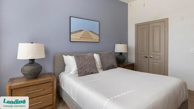 5005 Galleria Dr in Farmers Branch, TX - Building Photo - Building Photo