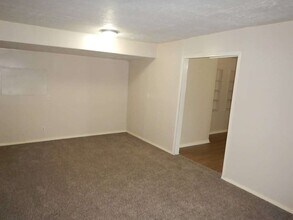 5939 Belarbor St in Houston, TX - Building Photo - Building Photo