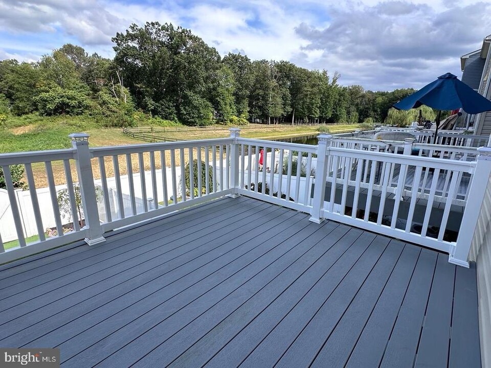 1105 Kohana Dr in Clarksboro, NJ - Building Photo