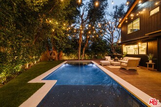 4173 Sunswept Dr in Los Angeles, CA - Building Photo - Building Photo