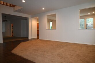 1120 Park Terrace Dr in Galt, CA - Building Photo - Building Photo