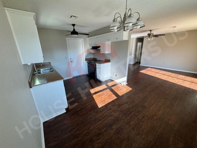 920 NW 104th St in Oklahoma City, OK - Building Photo - Building Photo