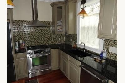 490 Broadway in Newport, RI - Building Photo - Building Photo