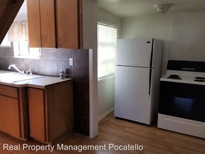 517 E Cedar St in Pocatello, ID - Building Photo - Building Photo