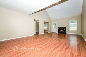 4695 Beaver Rd SW in Loganville, GA - Foto de edificio - Building Photo