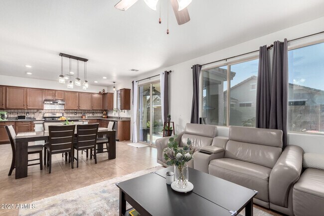 20961 E Via De Olivos in Queen Creek, AZ - Building Photo - Building Photo