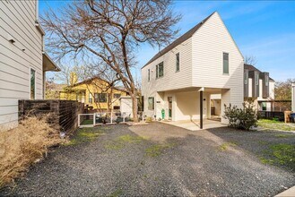 1608 Ravey St in Austin, TX - Building Photo - Building Photo