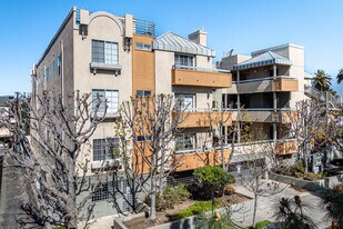 Lido Apartments - 11919 Culver Blvd in Los Angeles, CA - Building Photo